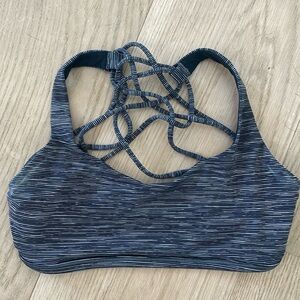 Lululemon bra